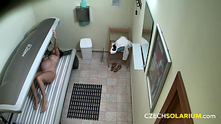 Czech Solarium 325: Pregnant Woman Enjoys an Intimate Moment on Camera