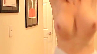 Siri Pornstar Bounces and Shakes Her Big Natural Tits!