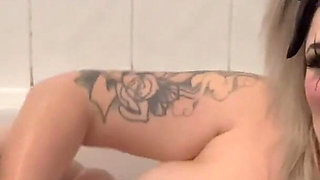 Clown Girl Masturbates