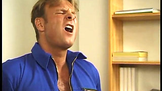 Hairy german mature gets fucked at the casting
