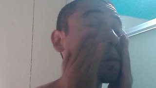Look at how I stem my sweaty body