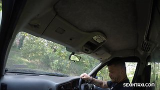 The Horny Driver Pulls Double Duty as Photographer to Pound the Naive Babe in Hardcore Fuck Fest