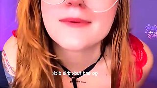 Desfrute do calor do jogo JOI entre Pedra, Papel e Tesoura