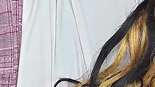 Chohi Delight Is a Leggy Secretary That Loves Her Toes Sucked Before She Fucks