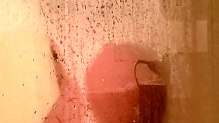 Big boobs milf masturbates with her dildo