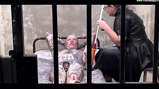 Dominatrix Mistress April - the Grossengain File - Interrogation