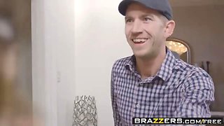 Brazzers - brazzers exxtra - life assistant doll sequence starlet