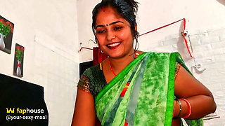 Desi Bhabhi Having Sex with Boyfriend While Call Talking to Husband Hindi Sex