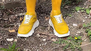 Yellow Mood in Public Humor