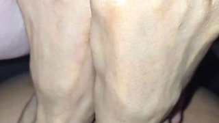 Melove Showing her Hairy Armpits and her...