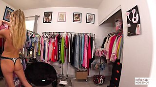 Hookup Hotshot - blonde action