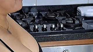 My Stepmom and I Know How to Have Fun at Home