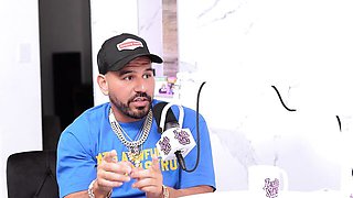 Talking video with pin-up Lexis Star from Lexis Star Show