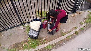 Leaving Her Baggage Behind 1 - Stranded Teenagers