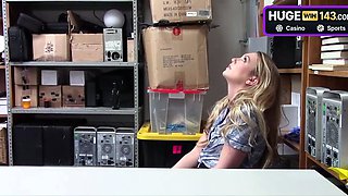 Thief gets disciplined by a thick dick