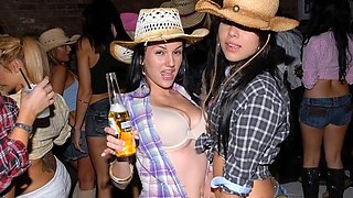 Cowgirl action with extravagant Jaelyn Fox and Sasha Hall from RK Prime
