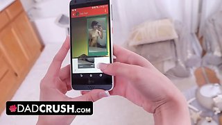 Dadcrush - wrong number! kinky stepdaughter sends her stepdad nudies by error and makes him jizz
