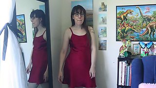 Nice body brunette free striptease webcam