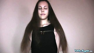Perky Abril Alol at brunette clip
