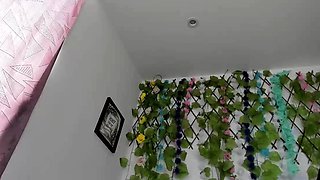 Big boob brunette masturbates on webcam