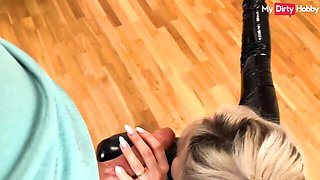 Hoochie's german latex movie