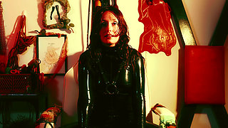 Divine Devotion: Latex Worship, Spit, Gas & Toilet Training POV