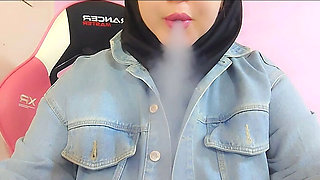 Hijab Stepsister Undresses Man & Fingers Her Wet Pussy to Squirting Orgasm - Amateur Turkish MILF with Big Tits & Big Ass