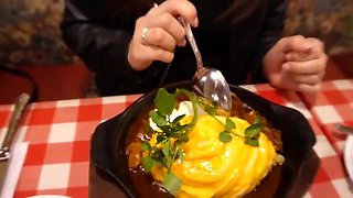 女教師との爽やかデートから甘美な雰囲気漂うラブホで潮吹き前戯