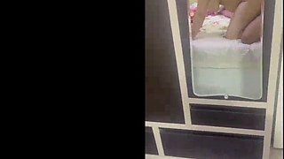“Dono Haath Se Gaand Kholo Apni” – Corporate Wifey Is Official Jizz Bucket Of The Whole Office