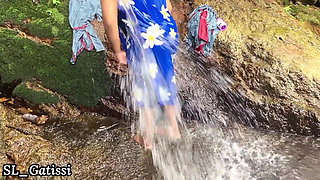 Sri Lankan Natural Girl Bathing