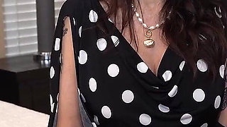 Slut Training: Romanian 3hole Slut Melissa Johnson Wants to Be Stretched so She Can Be a Pornstar