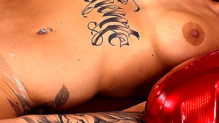 Romantic Valentine's Day Sex with Sexy Barbie, Licked All the Cum off Her Delicious Pussy