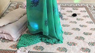 Fucking Sexy Sister-in-law's Pussy and Dhund's Sexy Pussy