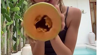 (emotional) Oral Creampie Through A Pumpkin
