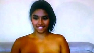 Big-Titted Latina Webcam Babe Stuns with Her Curves