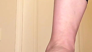 Size 16 Foot Domination: Protein Tubs Crushed Like Toys