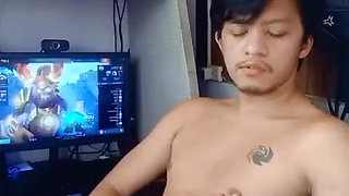 Hot Pinoy Boy Taste Himself