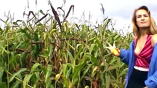 Massive Corn Cob Stretching Gaping Pussy Wide Open Outdoors