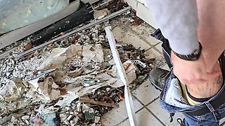 Urbex Hotel Abandoned in the Snowy Mountain I Suck a Guy in an Old Phone Booth, My Guy Films and Participates