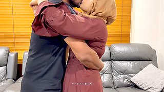 Big ass milf, boobs pressing, hijab