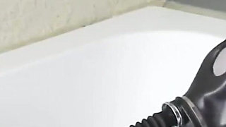 Breathing Control in the Bathtub