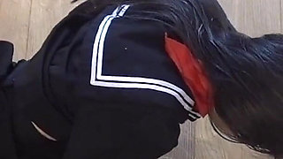 Jap College Girl Fountain Squirts on Face & Swallow!