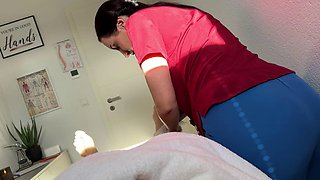 Client Cums TWICE During Hot Massage Session
