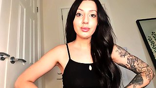 Cute blonde amateur webcam teen masturbating