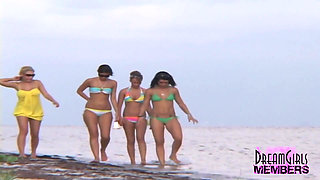 All Natural College Hotties Take Their Bikinis off