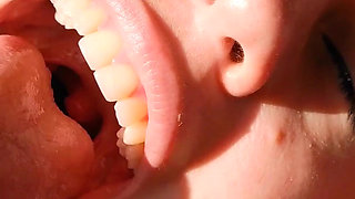 Deep throat in the morning in Rio de Janeiro and swallow cum in massive