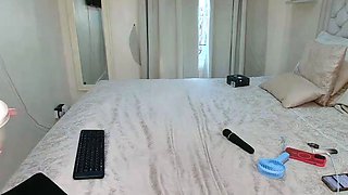 Big Tits Beauty Strips & Teases