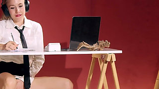 G005 - Boss Punishes Horny Secretary