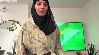 Hijabi Girl Sucks a White Cock Whilst Her Parents Are Upstairs