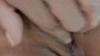 Here I am again ur horny sweetheart want to fuck everyday